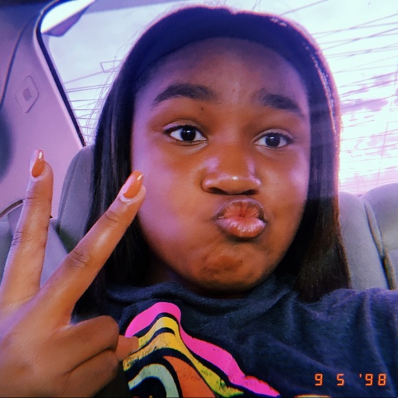 Meet your Posher, Kyla - Picture 1 of 1